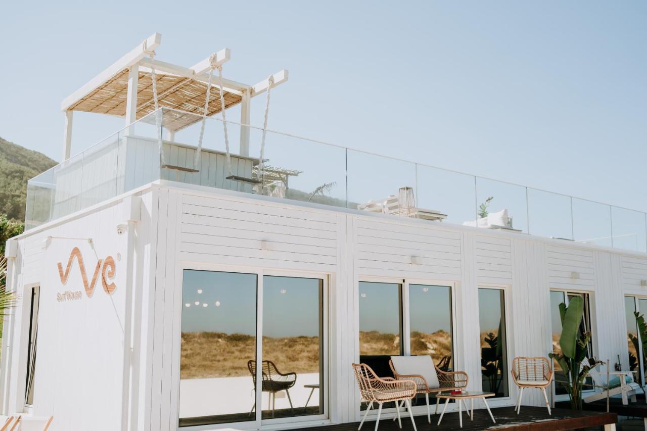 피게이라다포즈 We Surf House B&B 외부 사진