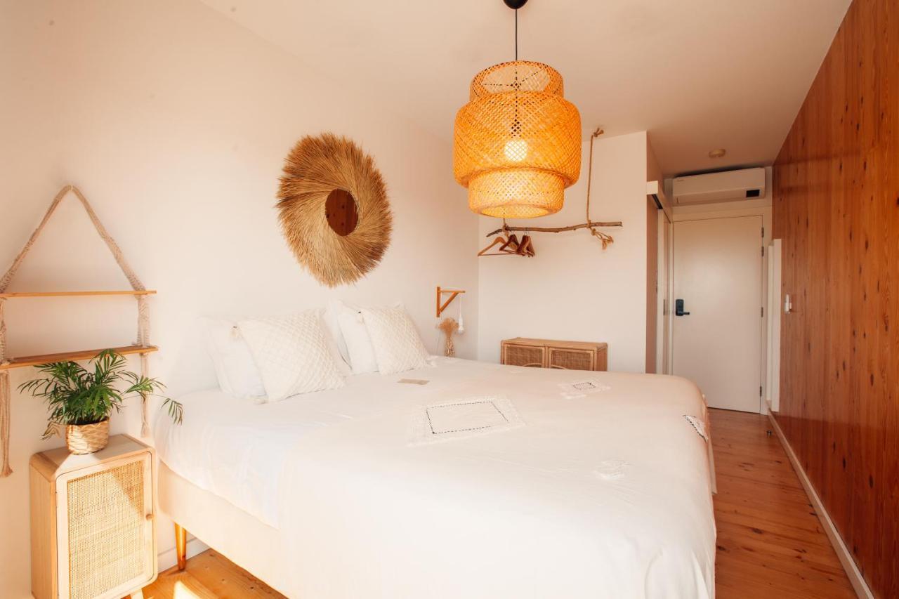 피게이라다포즈 We Surf House B&B 외부 사진