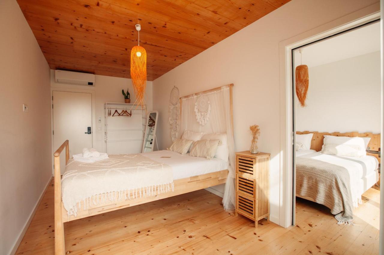 피게이라다포즈 We Surf House B&B 외부 사진