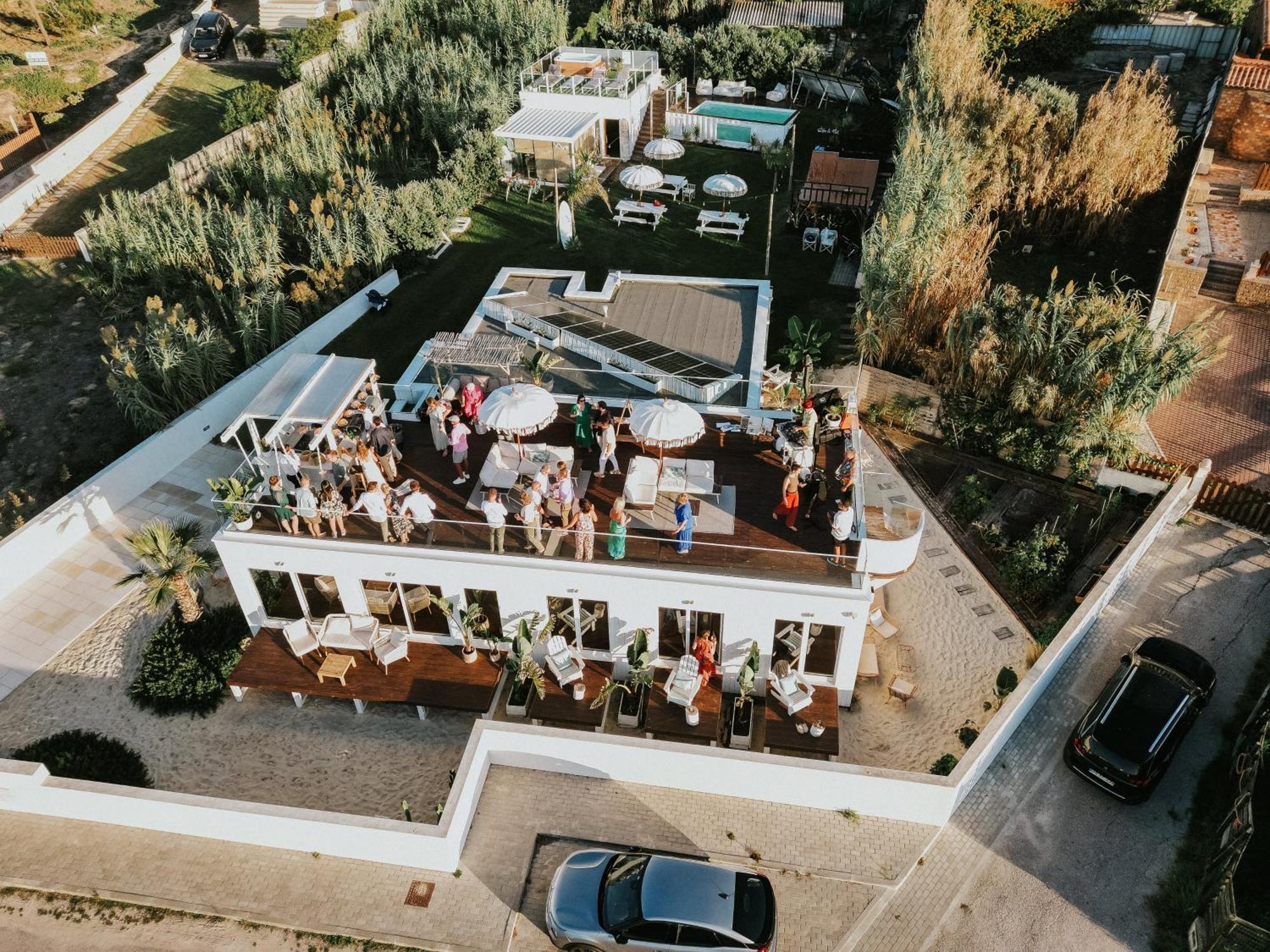 피게이라다포즈 We Surf House B&B 외부 사진