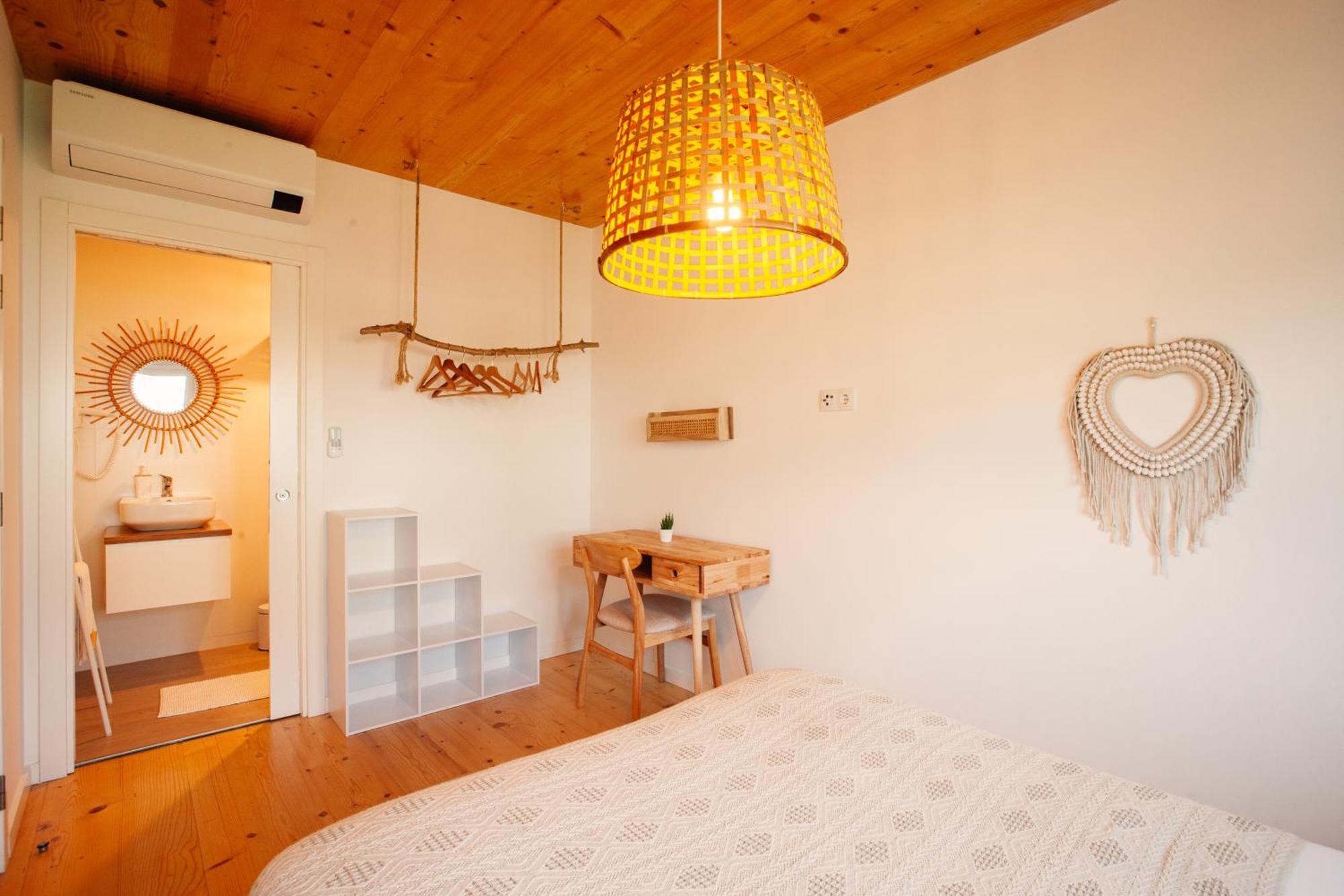 피게이라다포즈 We Surf House B&B 외부 사진